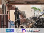 Bakar Tumpukan Sampah Diduga Milik Toko Bulan Indah Nyaris Bakar Rumah Warga