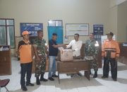 Kodim 1501-05/Ibu Terima Bantuan Ribuan Masker Untuk Warga Terdampak Abu Vulkanik Gunung Ibu