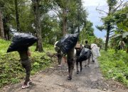 Sambut HUT Korps Bhayangkara ke-79, Brimob Polda Malut Lakukan Bakti Sosial