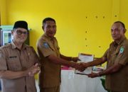Hari Ini, KCD Kota Ternate, Serahkan SK Plt Kepsek SMAN 6 Kota Ternate