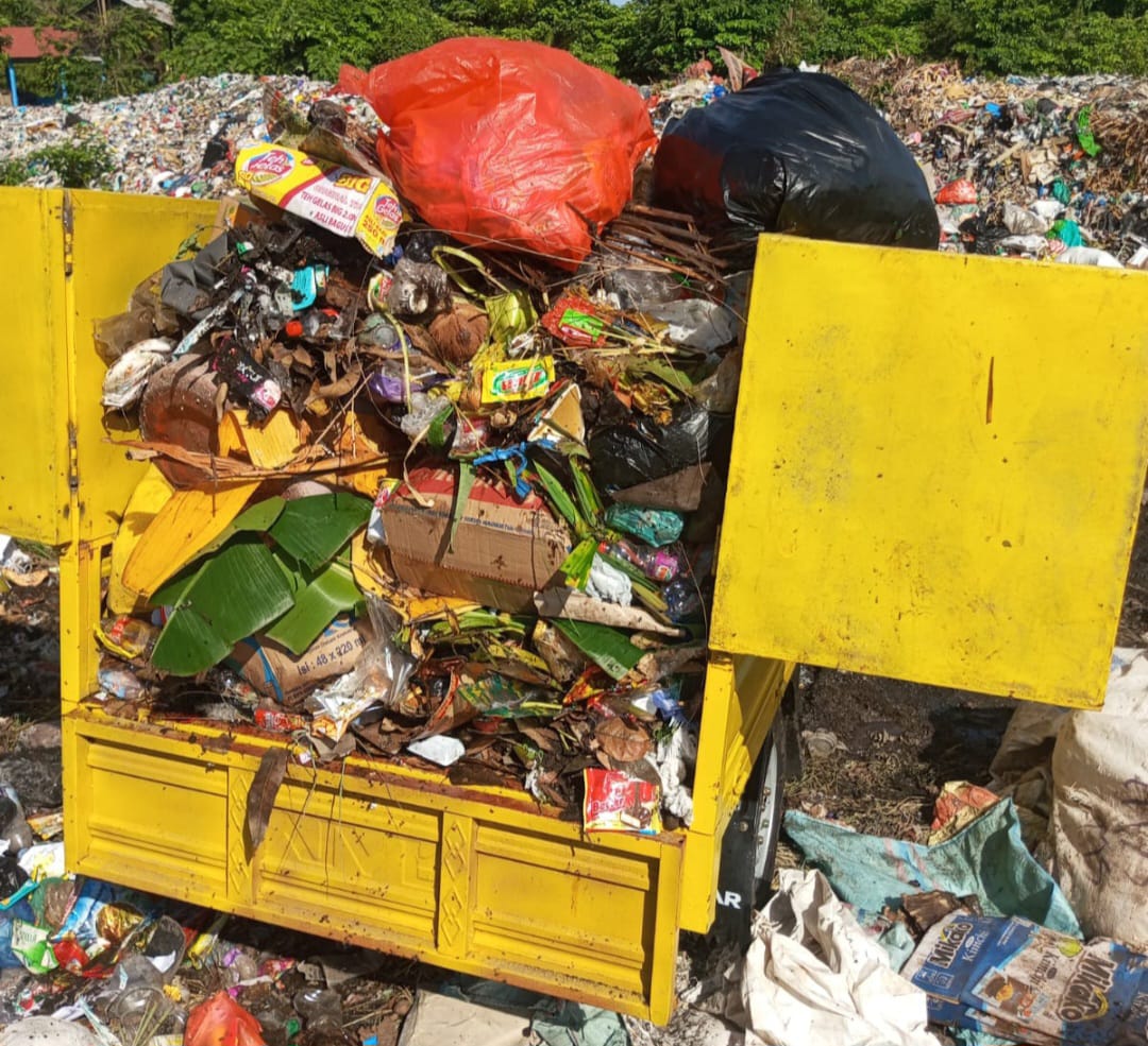 Retribusi Capai Rp 2,6 Miliar, Operator Sampah Pakai Uang Pribadi Beli BBM