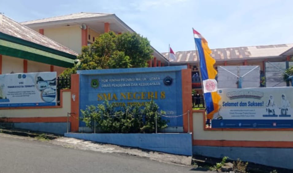 SMA Negeri 8 Kota Ternate Kelola Dana BOS Rp 1,4 Miliar